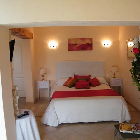 Les Sureaux Bed & Breakfast
