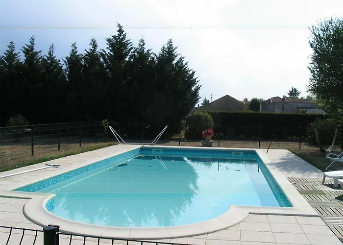 Frühstückspension Les Sureaux Le Pizou