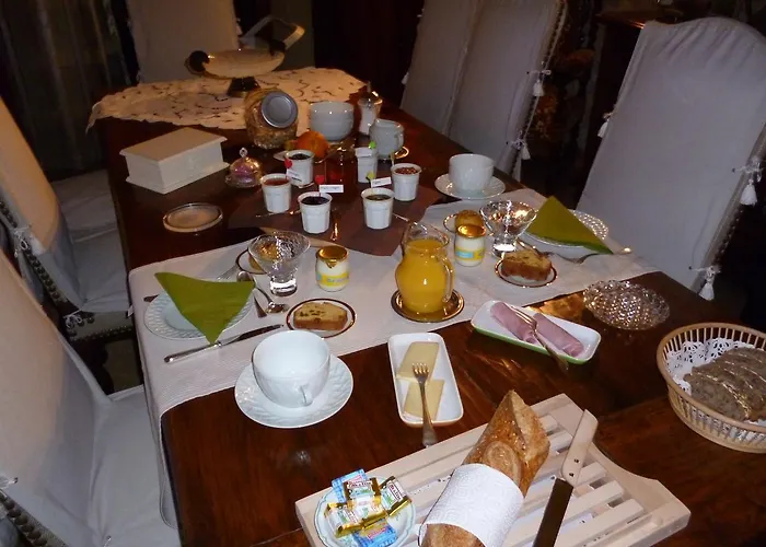 Les Sureaux Frühstückspension